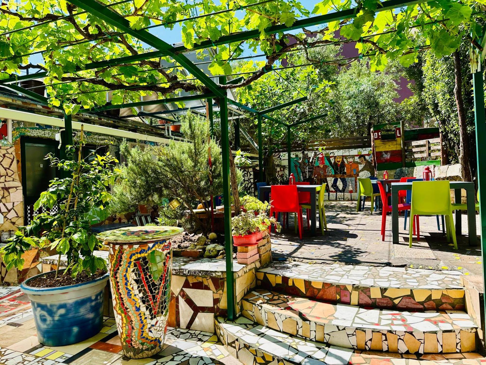 Hostel Art & Joy Пула Екстериор снимка