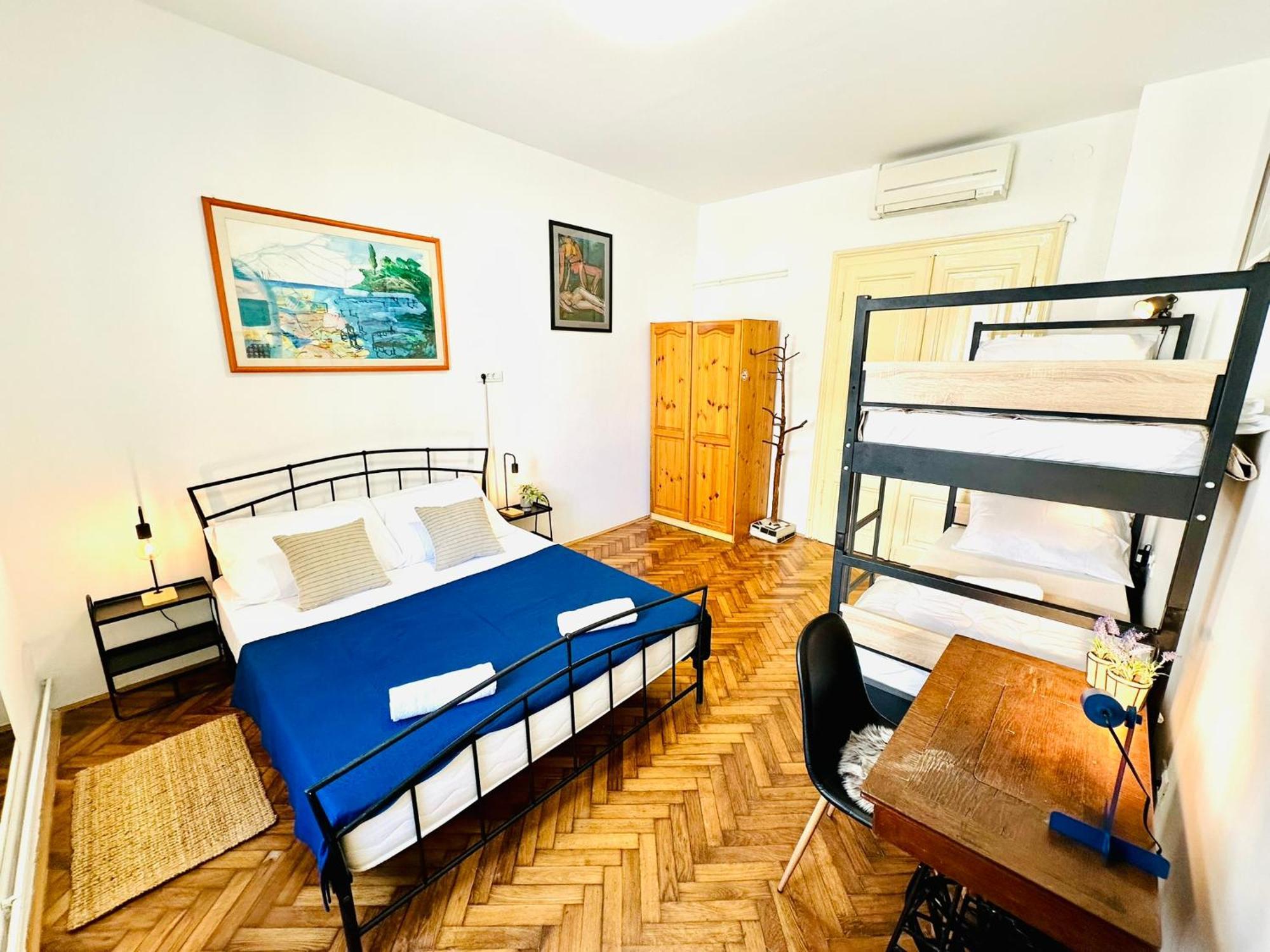 Hostel Art & Joy Пула Екстериор снимка